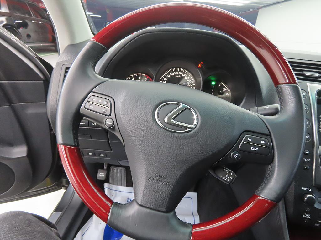 Lexus GS - Vista 8
