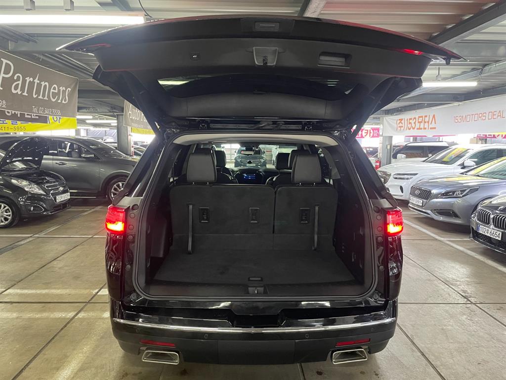 Chevrolet Travers - Vista 5