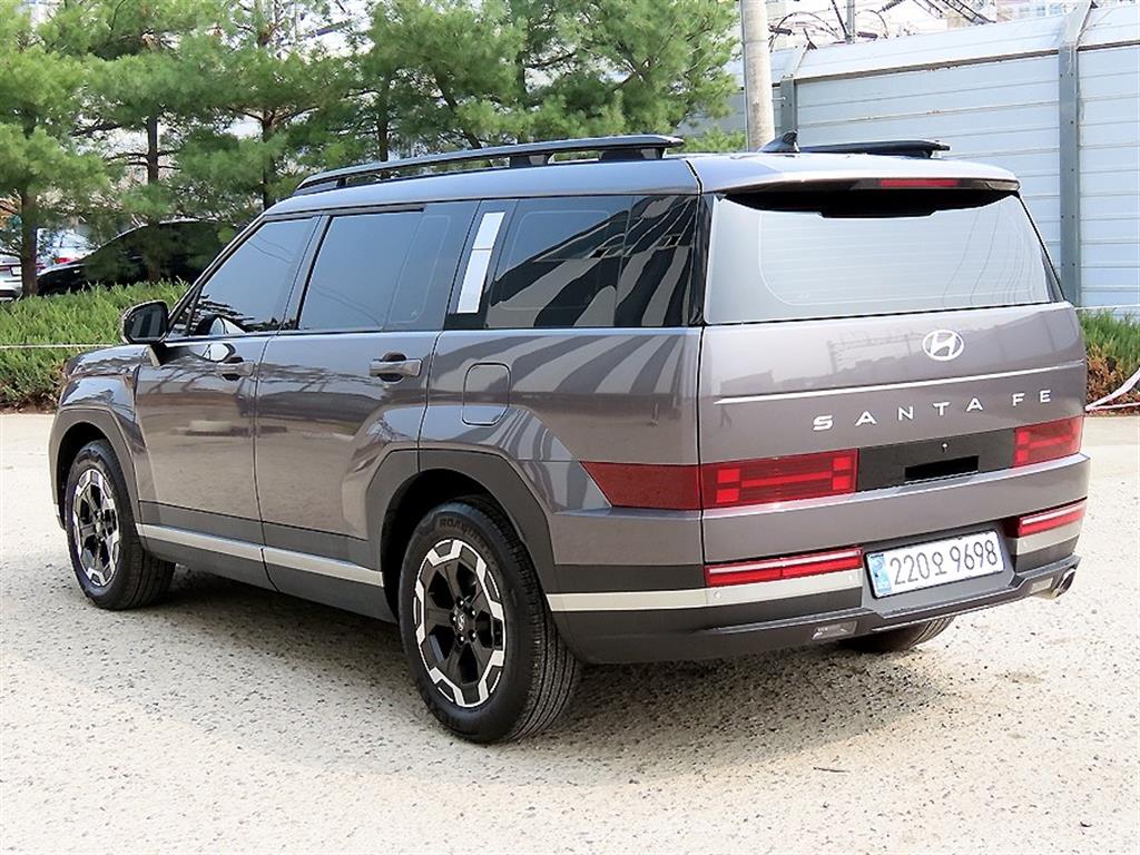 HYUNDAI Santa Fe - Vista 3