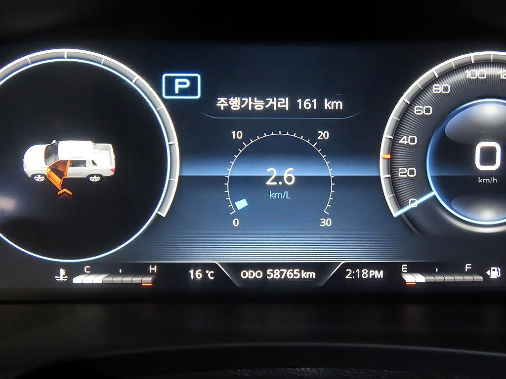 Ssangyong Rexton - Vista 9