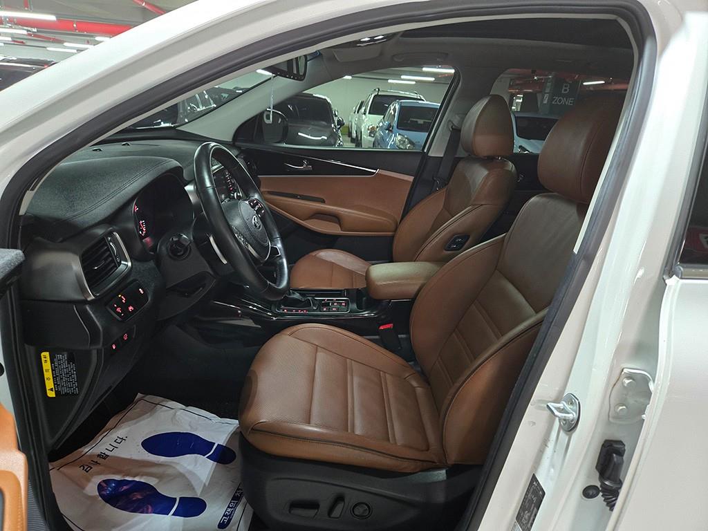 KIA Sorento - Vista 6
