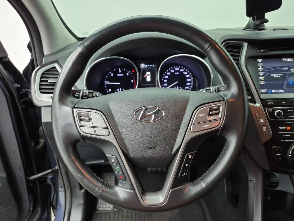 HYUNDAI Santa Fe - Vista 9