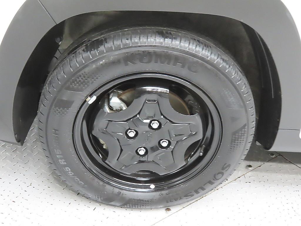 HYUNDAI Casper - Vista 9