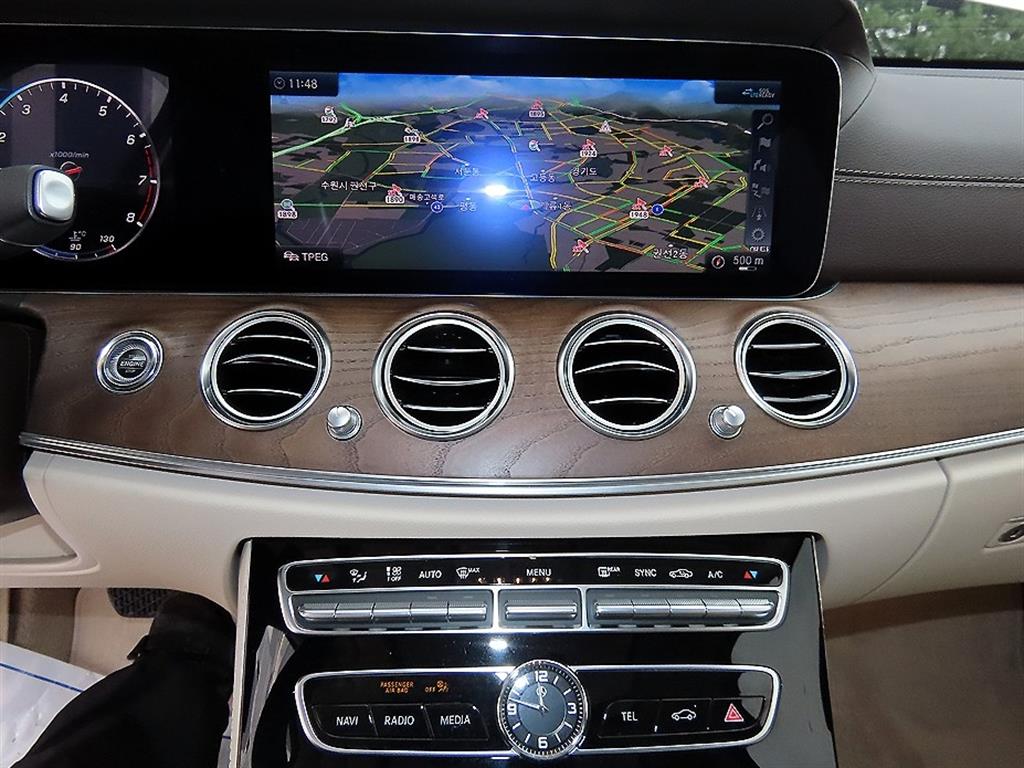 Mercedes Benz E class 2020 Blanco - Importación desde Corea - HF Imports Iquique - Foto 14