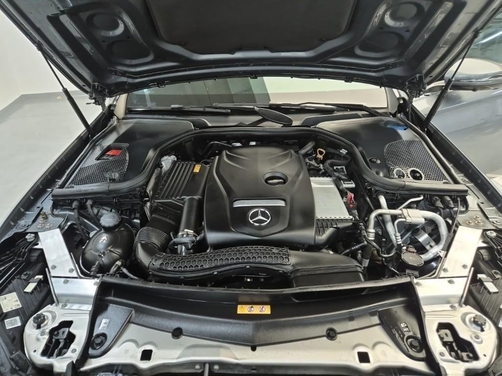 Mercedes Benz E class 2022 Gris - Importación desde Corea - HF Imports Iquique - Foto 18