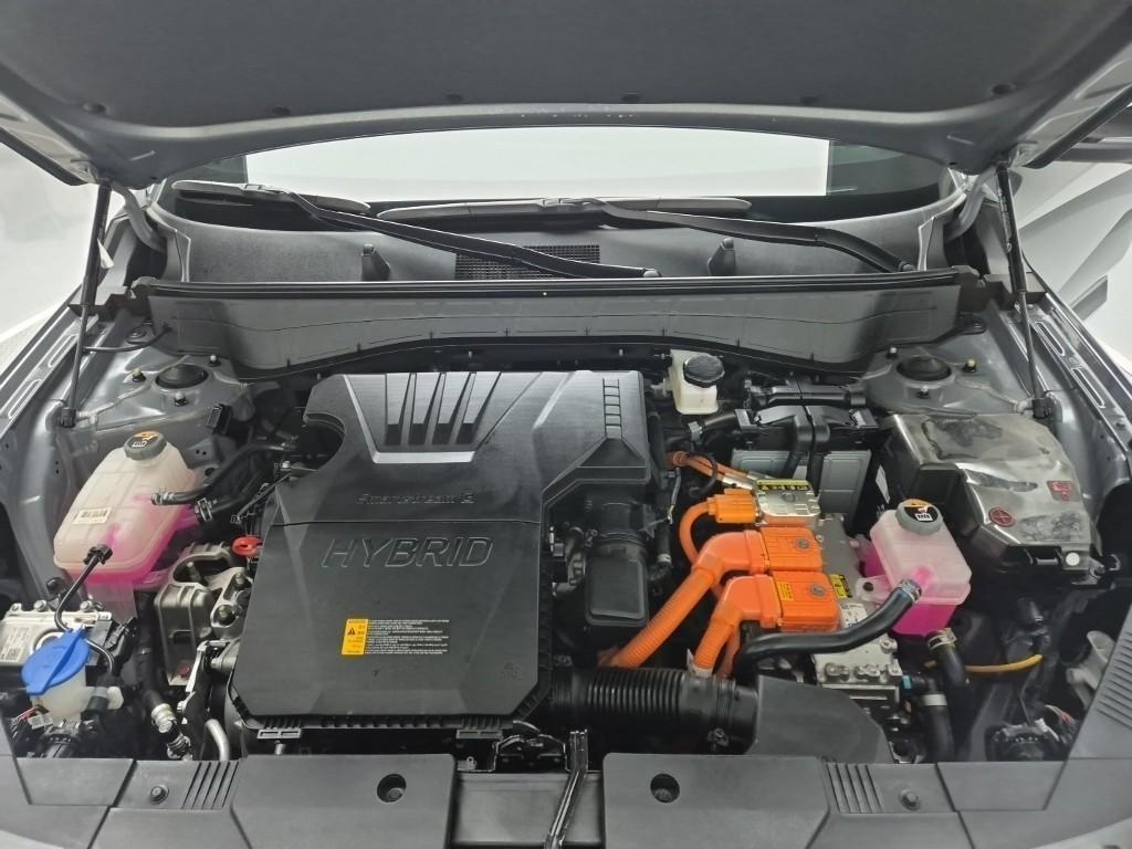 HYUNDAI Kona - Vista 5