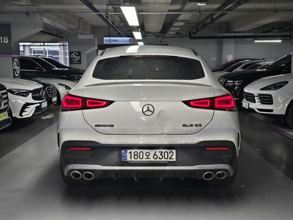 Mercedes Benz GLE Class - Vista 4