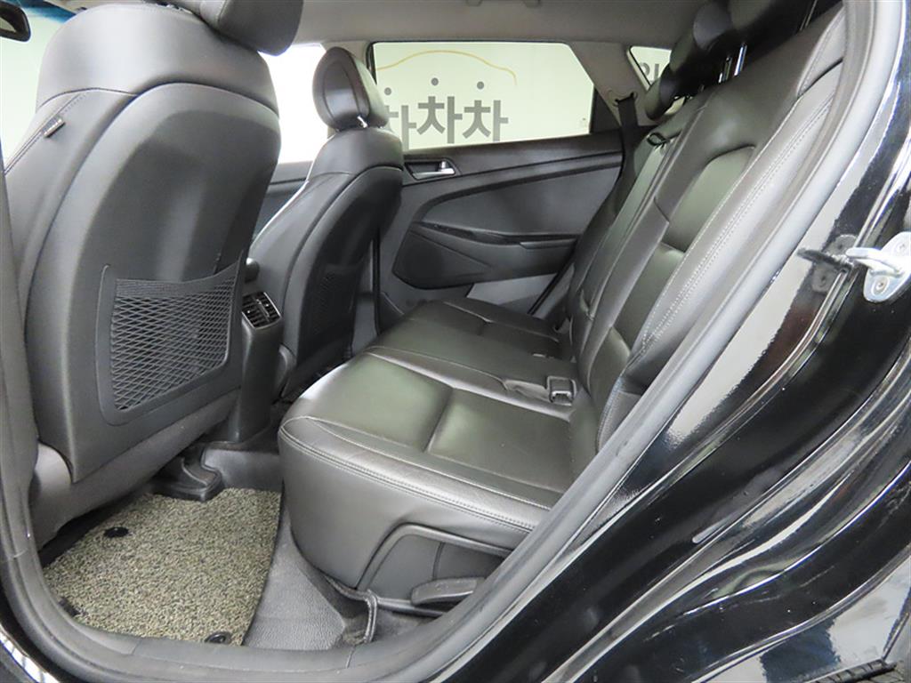 HYUNDAI Tucson - Vista 6