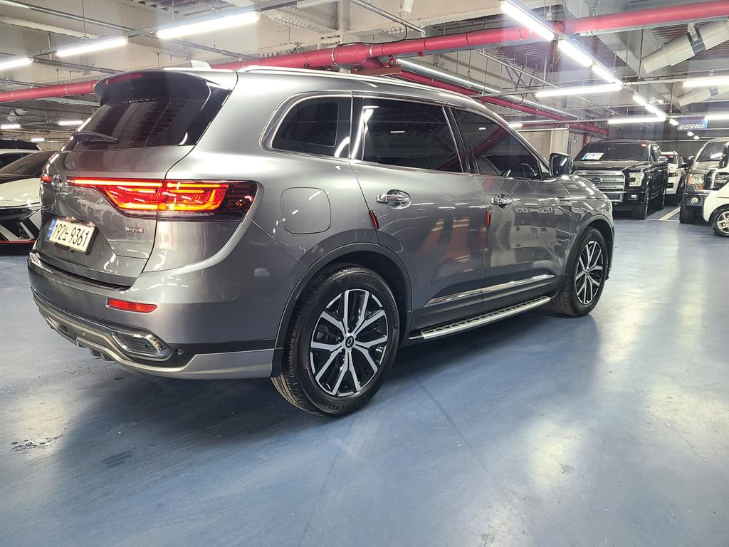 SAMSUNG QM6 - Vista 4