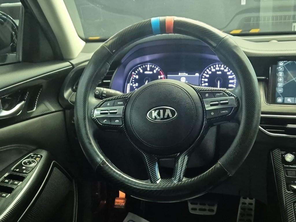 KIA K7 - Vista 8