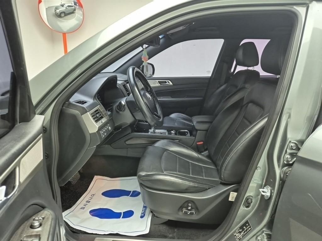 Ssangyong Rexton - Vista 11