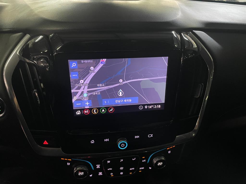 Chevrolet Travers 2020 Negro - Importación desde Corea - HF Imports Iquique - Foto 17