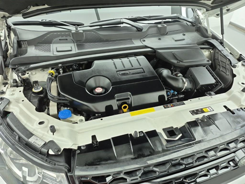 Land Rover Discovery Sports - Vista 6