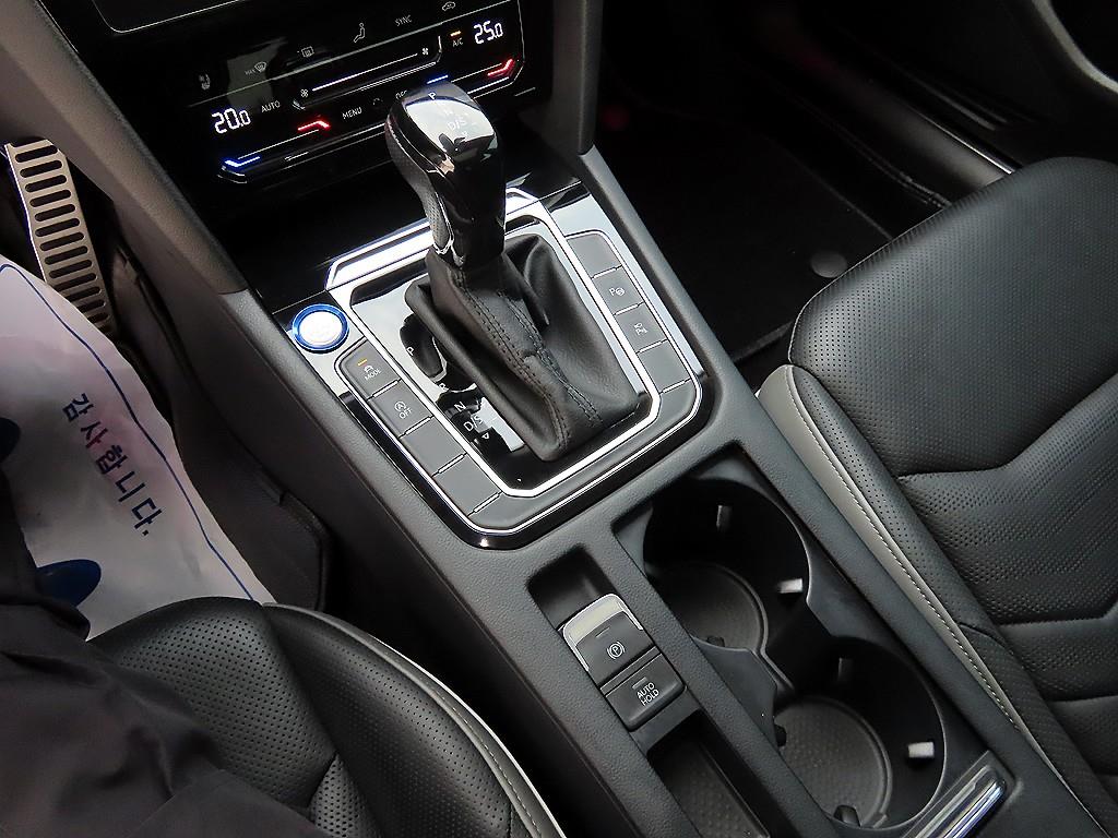 Volkswagen Arteon - Vista 11