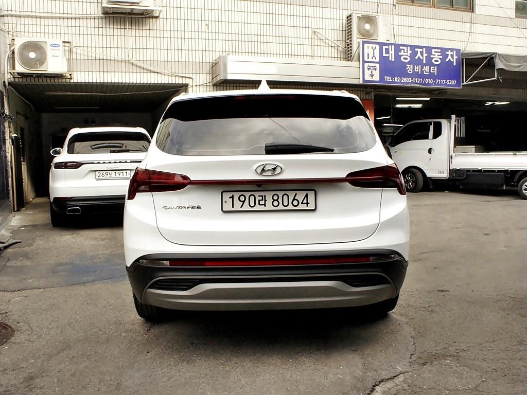 HYUNDAI Santa Fe - Vista 5
