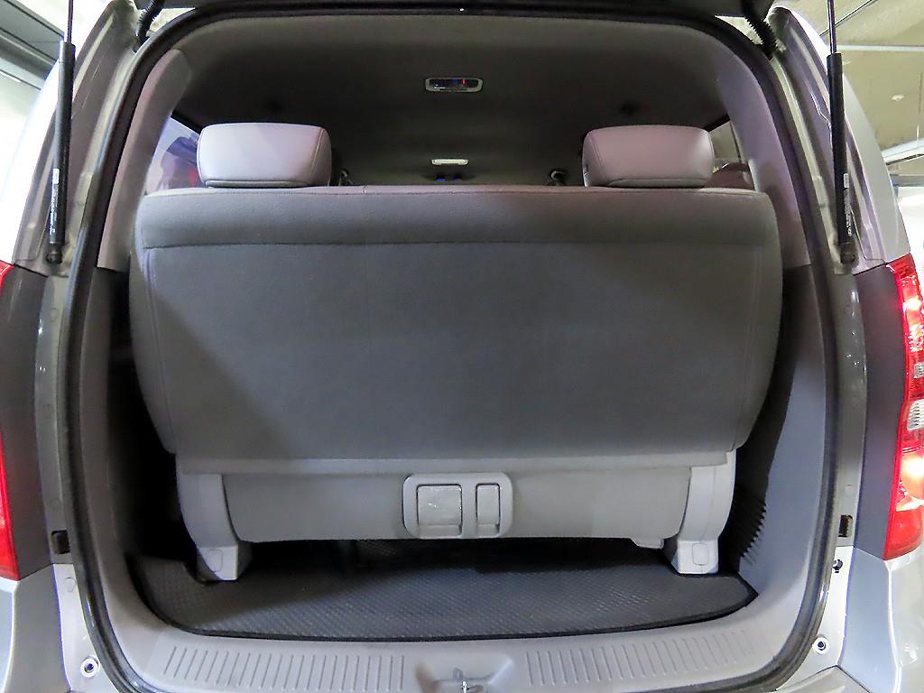 HYUNDAI Starex 2017 Plateado - Importación desde Corea - HF Imports Iquique - Foto 18