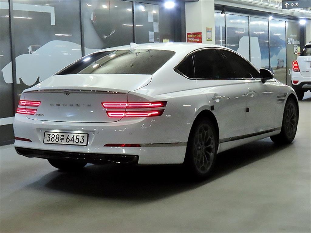 Genesis G80 - Vista 4