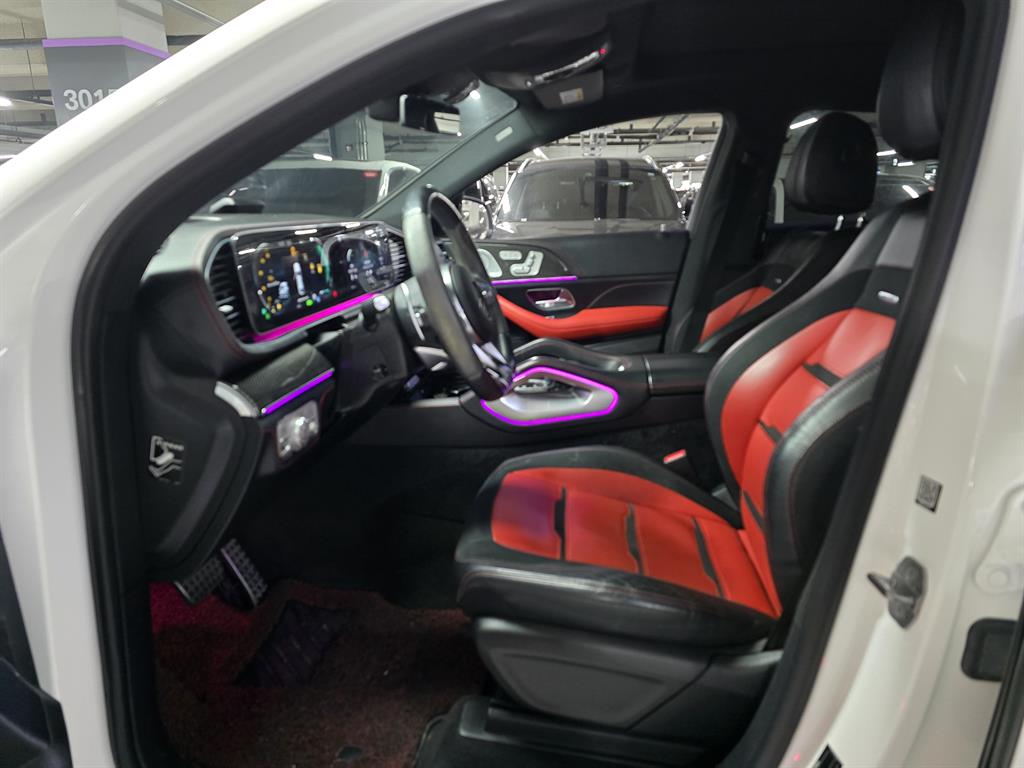 Mercedes Benz GLE Class - Vista 6