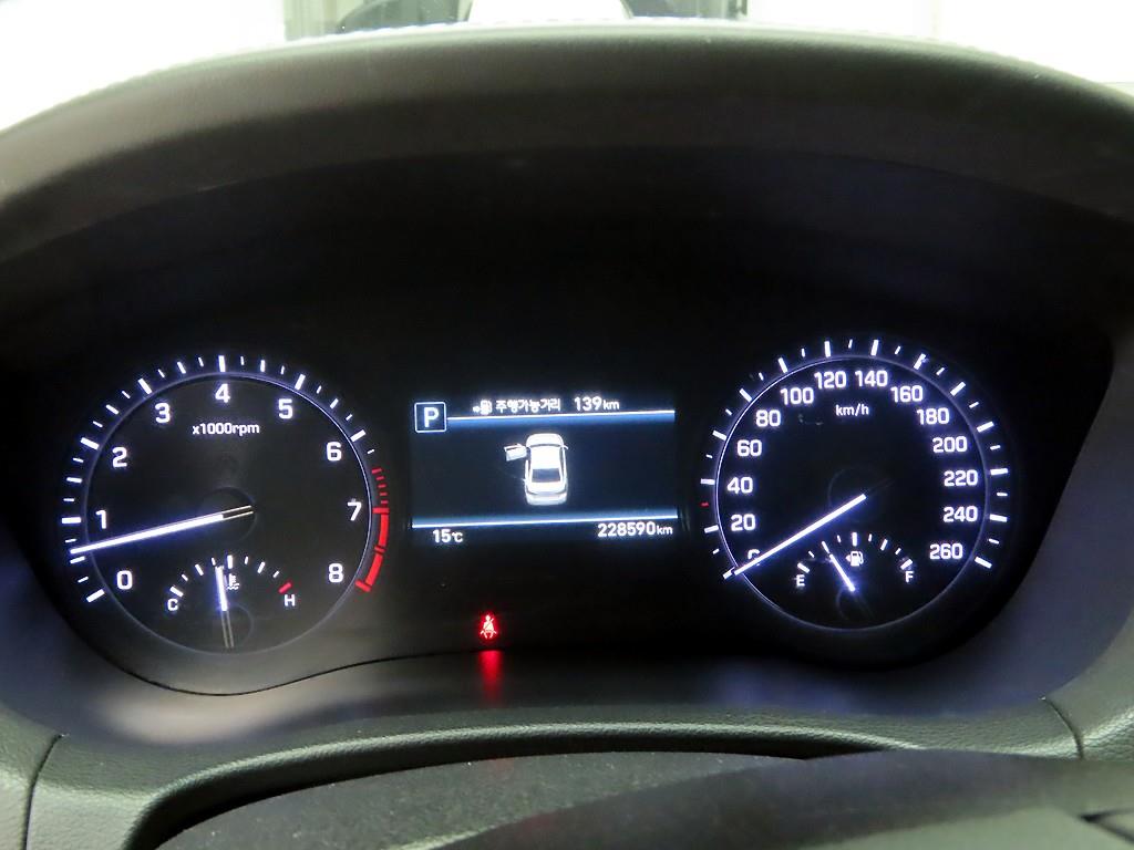 Genesis G80 - Vista 6