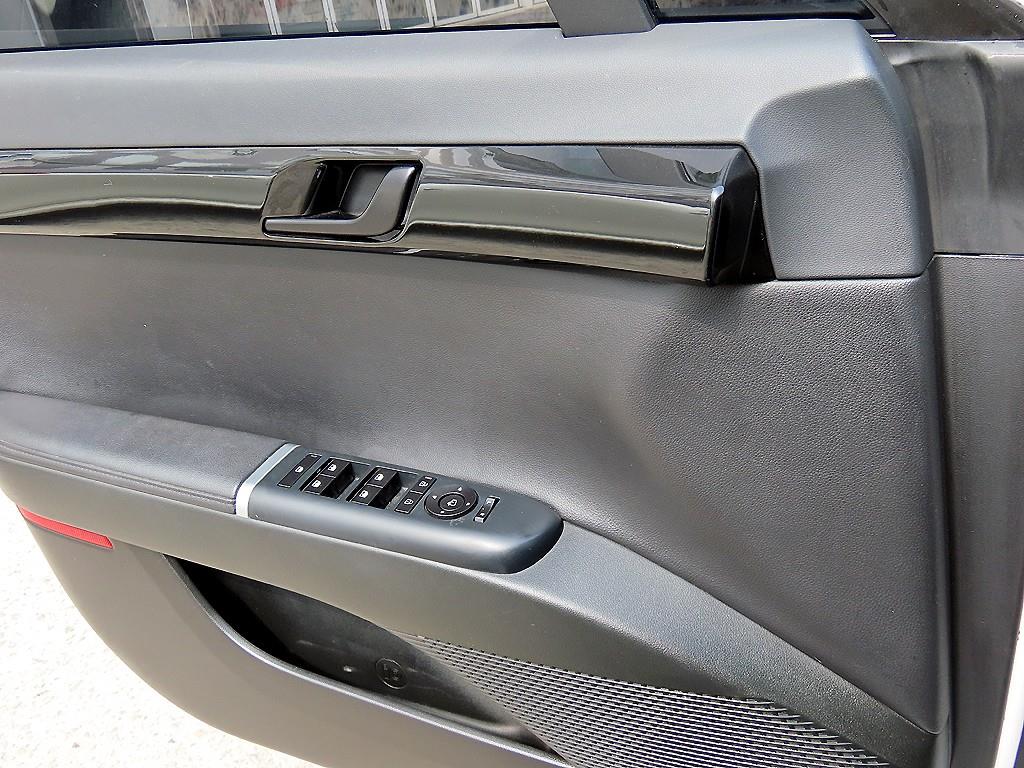 HYUNDAI Grandeur - Vista 11