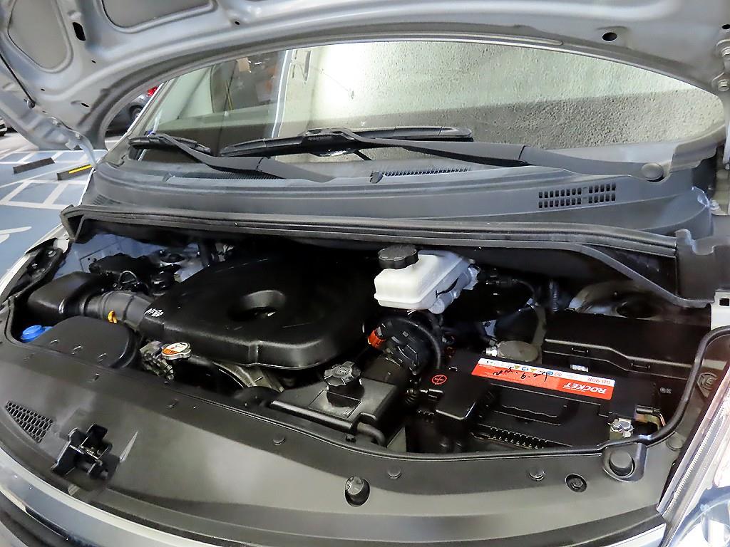 HYUNDAI Starex 2017 Plateado - Importación desde Corea - HF Imports Iquique - Foto 19