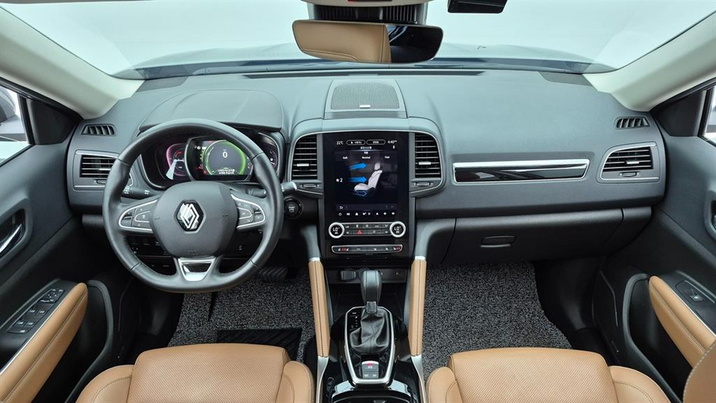 SAMSUNG QM6 - Vista 9