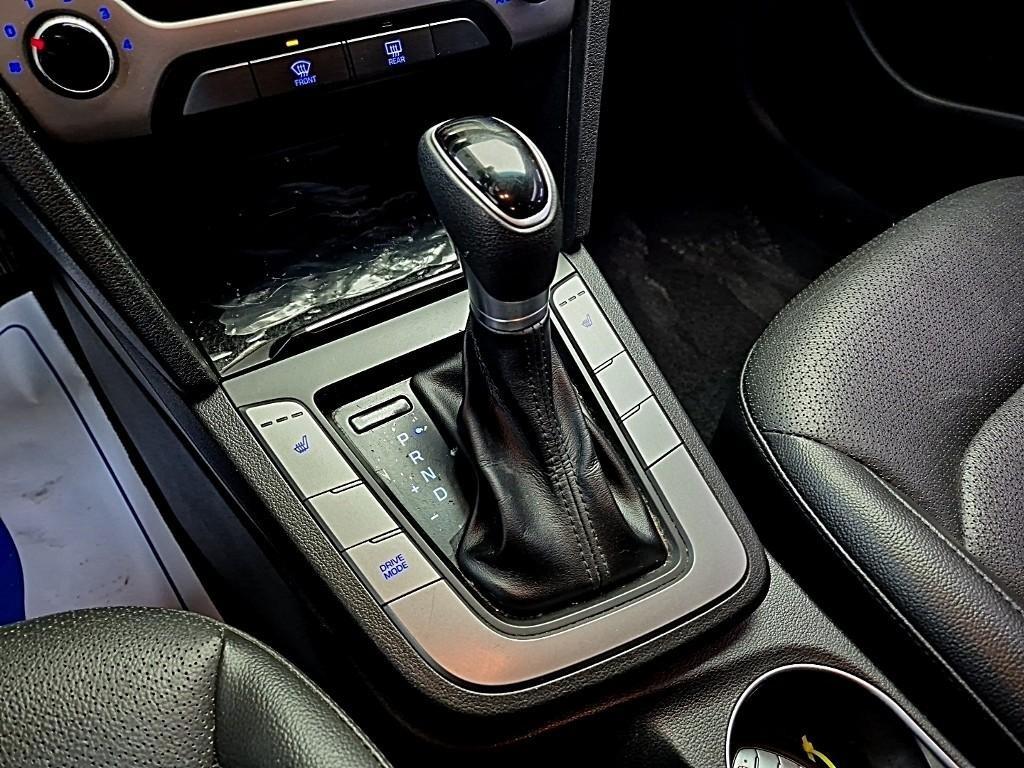 HYUNDAI Avante - Vista 8