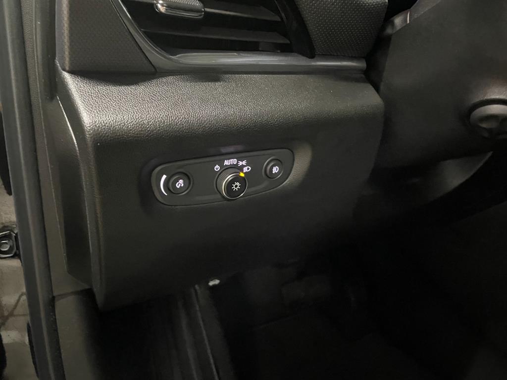 Chevrolet Travers 2020 Negro - Importación desde Corea - HF Imports Iquique - Foto 14