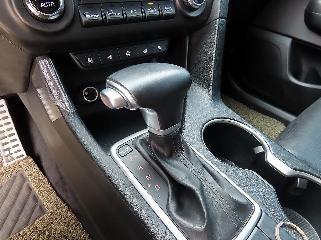 KIA Sportage - Vista 11