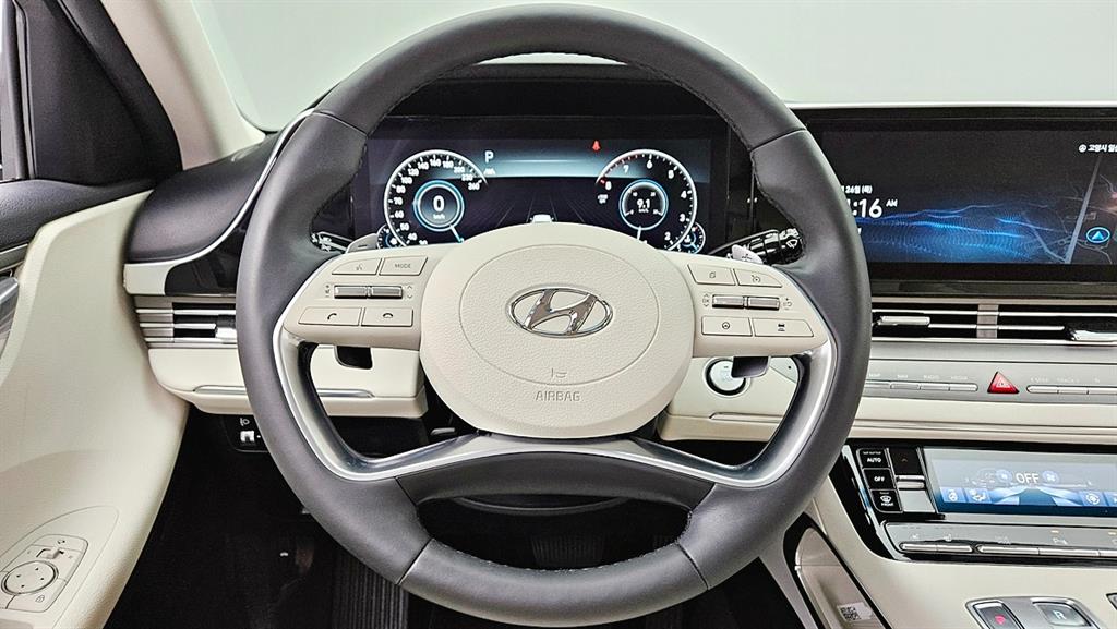 HYUNDAI Grandeur - Vista 12