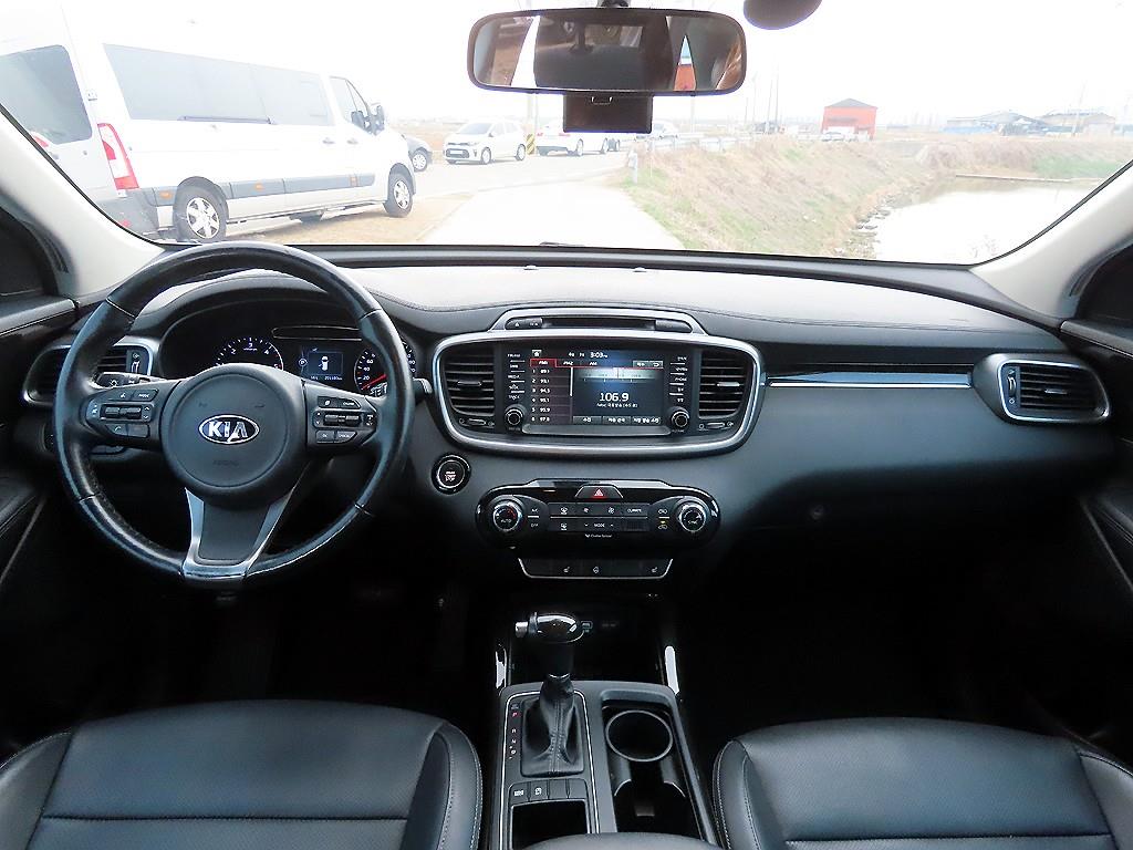 KIA Sorento - Vista 9