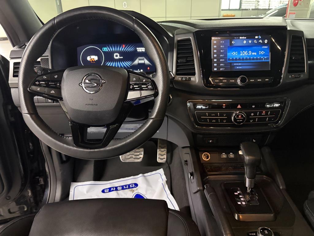 Ssangyong Rexton - Vista 10