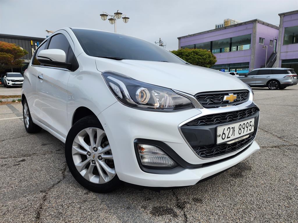 Chevrolet Spark - Vista 3