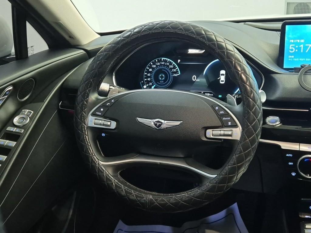 Genesis G80 - Vista 12