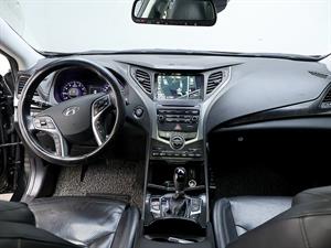 HYUNDAI Grandeur - Vista 10