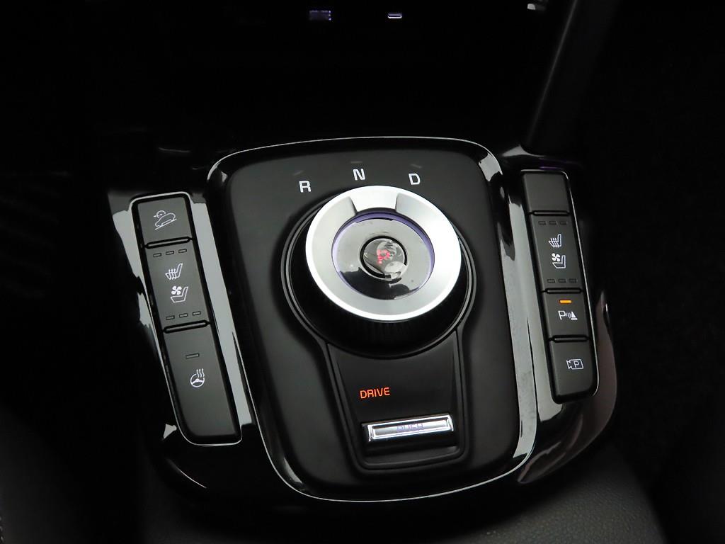 KIA Seltos - Vista 10