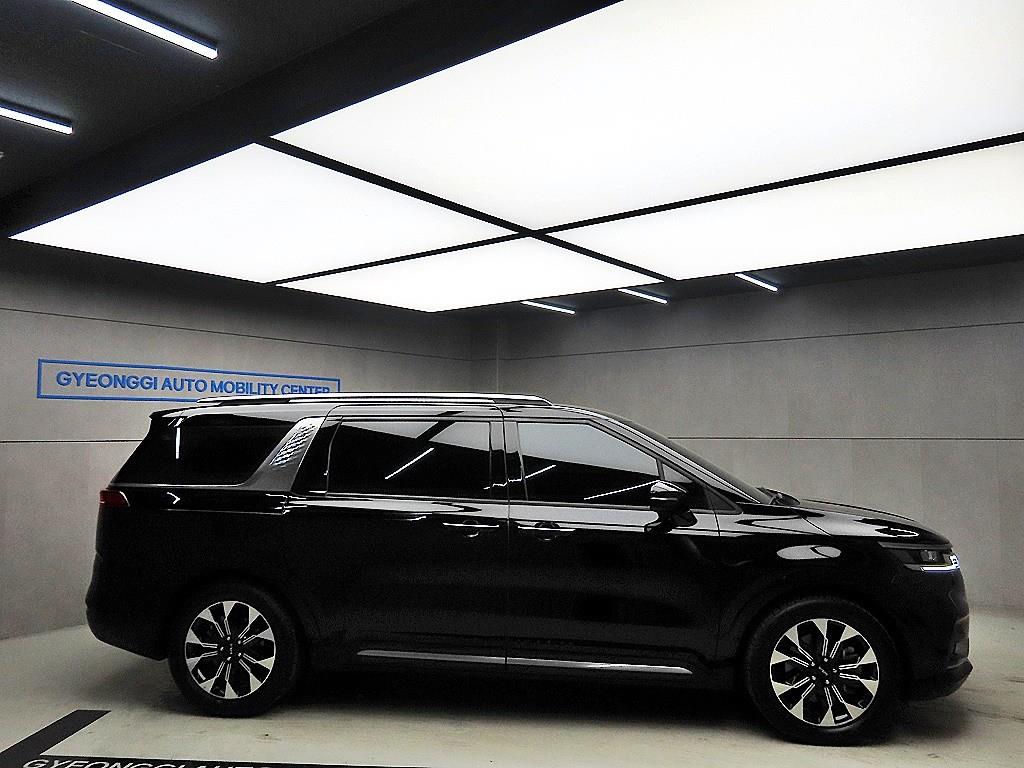 KIA Carnival - Vista 2