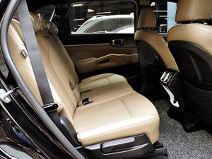 KIA Sorento - Vista 12