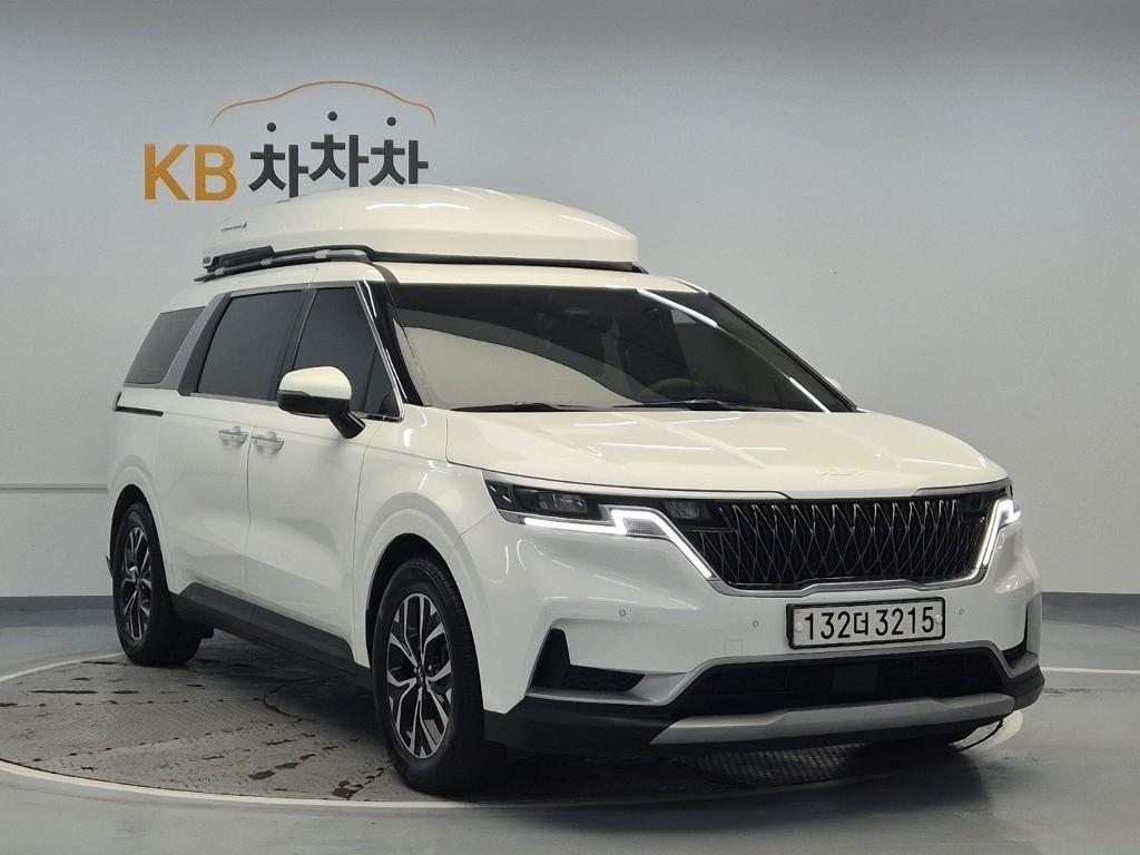 KIA Carnival - Vista 4