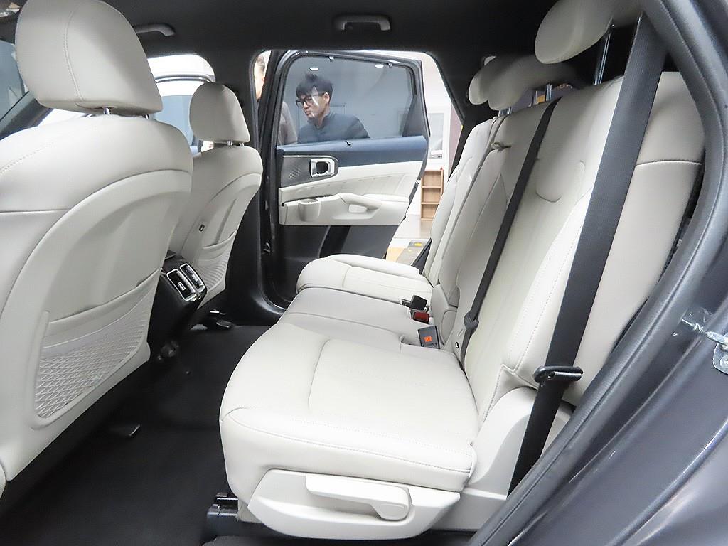 KIA Sorento 2022 Gris - Importación desde Corea - HF Imports Iquique - Foto 10