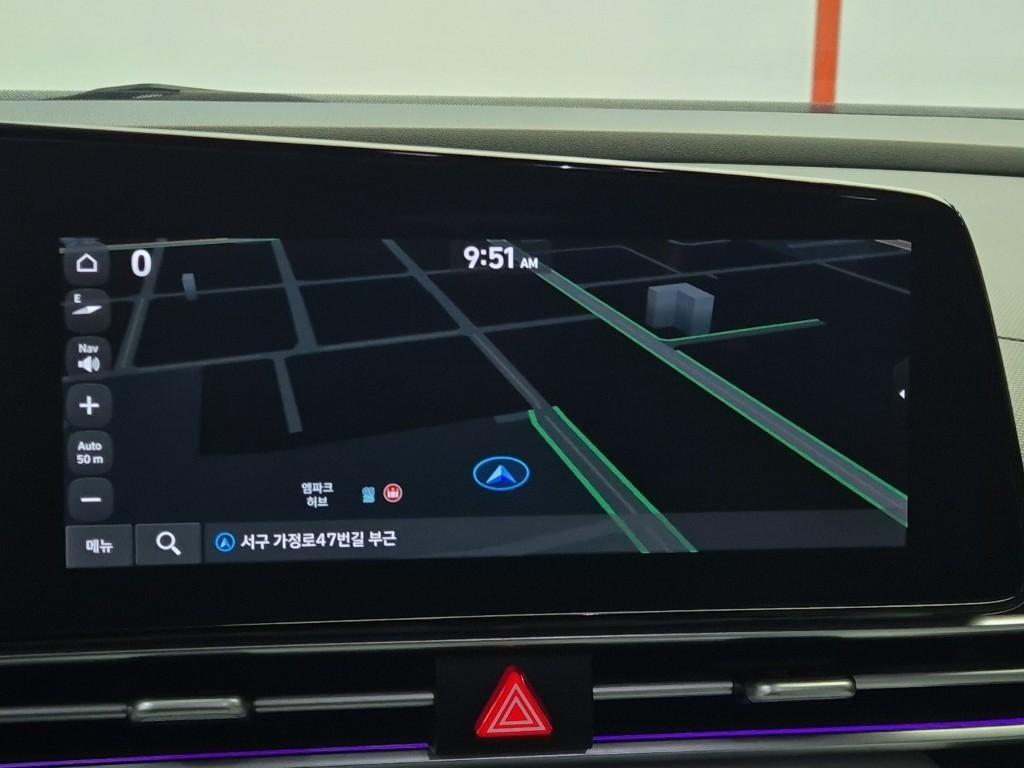 HYUNDAI Avante - Vista 12