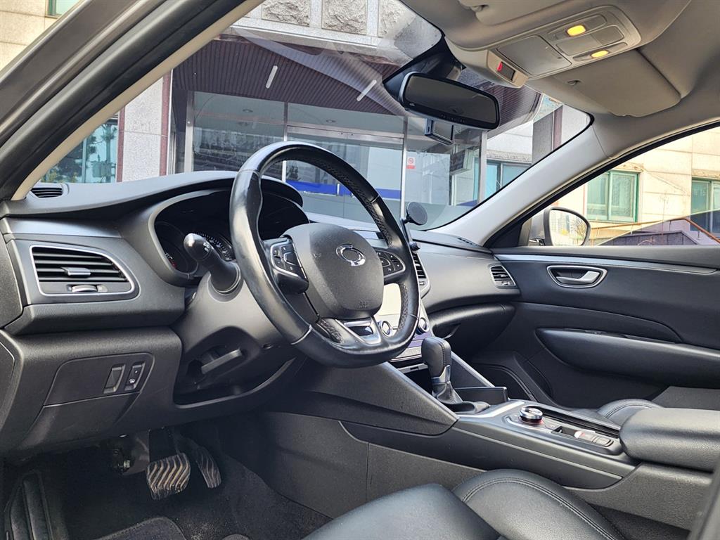 SAMSUNG SM6 - Vista 12