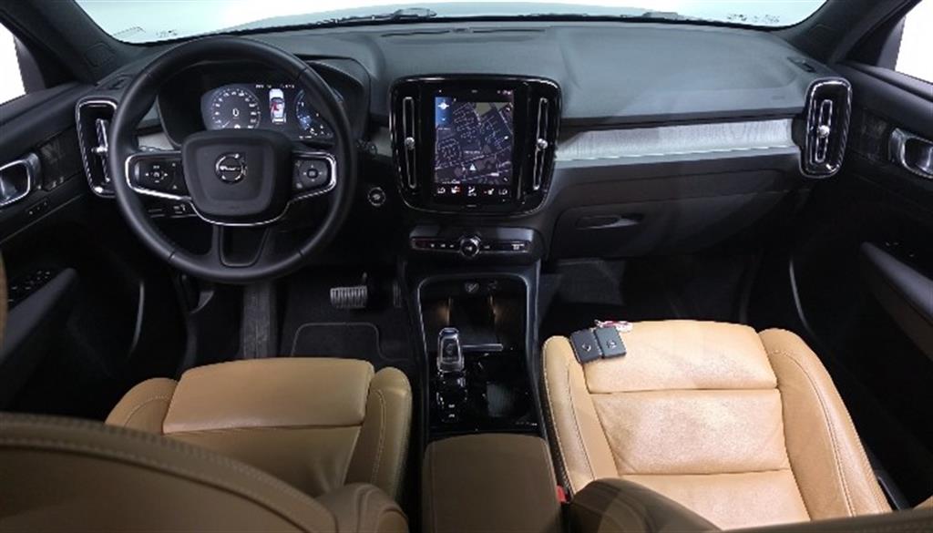 Volvo XC40 - Vista 7