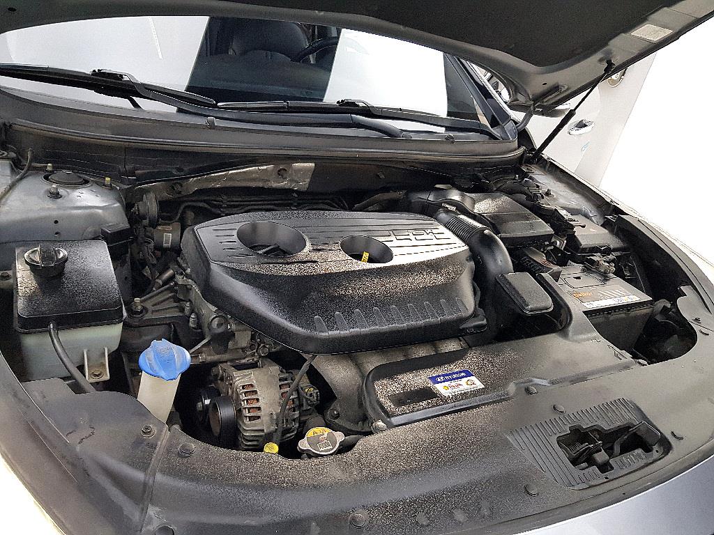 HYUNDAI Sonata - Vista 6