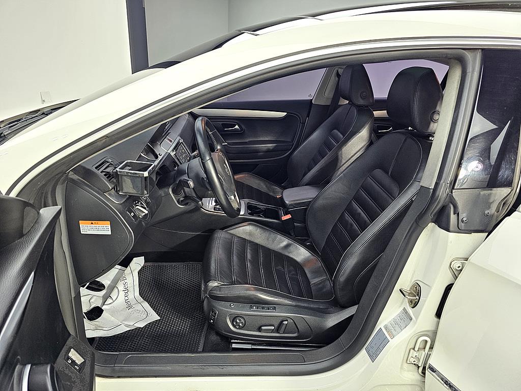 Volkswagen CC - Vista 8