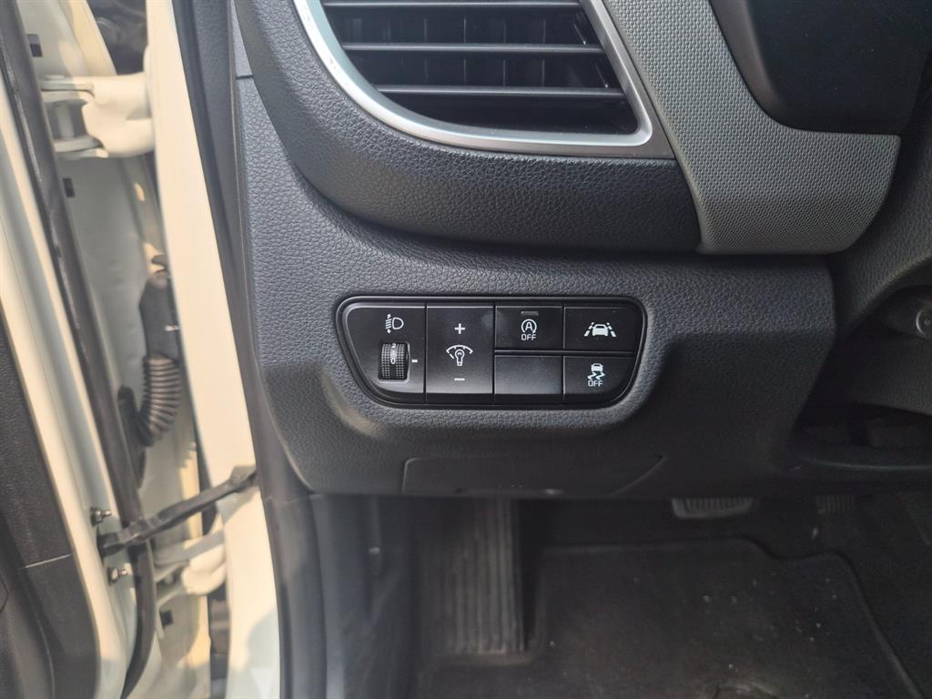 KIA Seltos 2022 Blanco - Importación desde Corea - HF Imports Iquique - Foto 13