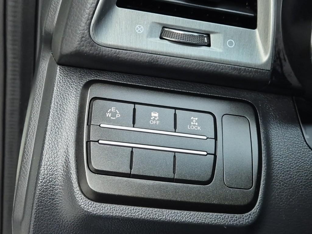 Ssangyong Tivoli - Vista 8