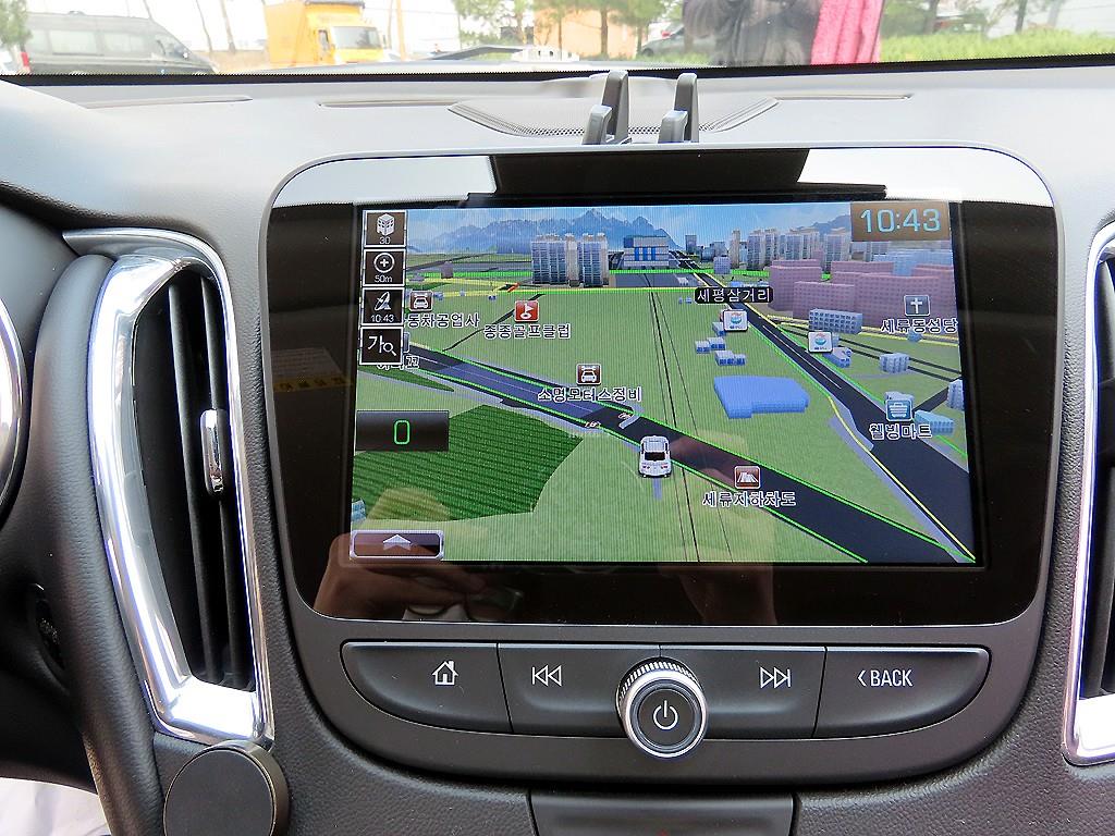 Chevrolet Malibu 2018 Blanco - Importación desde Corea - HF Imports Iquique - Foto 15