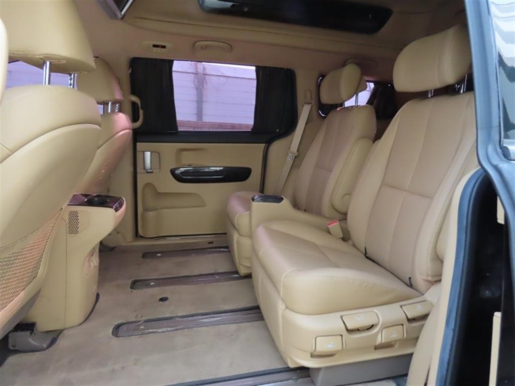 KIA Carnival 2019 Negro - Importación desde Corea - HF Imports Iquique - Foto 8