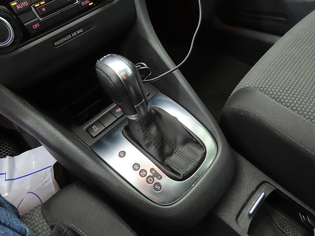 Volkswagen Golf 2012 Blanco - Importación desde Corea - HF Imports Iquique - Foto 15